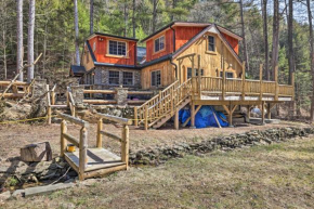 Spacious Escape with Deck and Ponds Near Skiing!